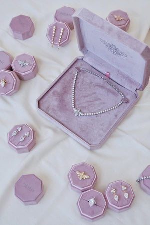 SIGNATURE PIECES