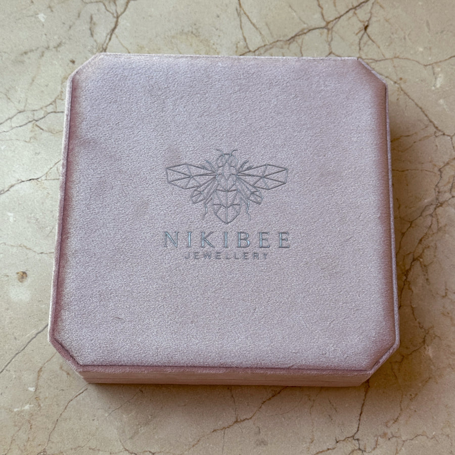 Exclusive Velvet Necklace Gift Box
