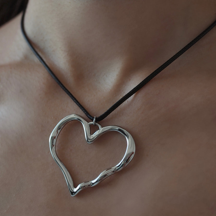 LOVING HEART Necklace