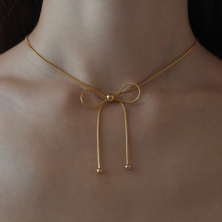 THIN BOW Necklace