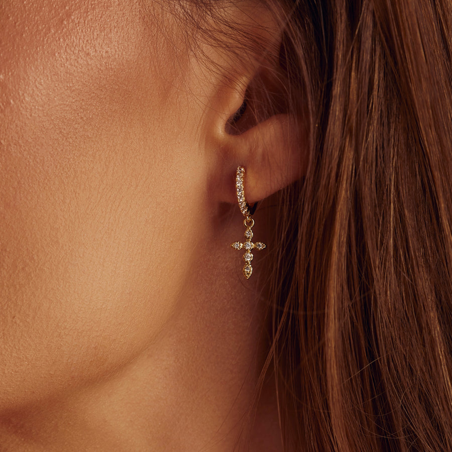 APIAN Earrings (Gold)