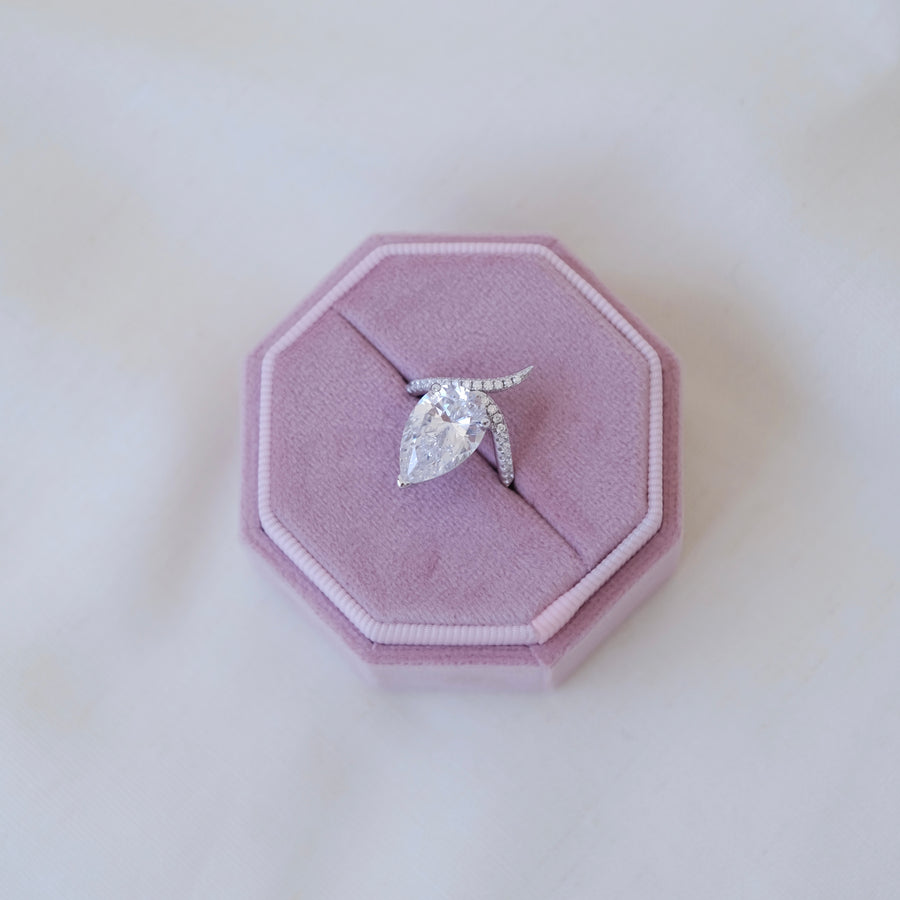 HONEY VEIL Ring