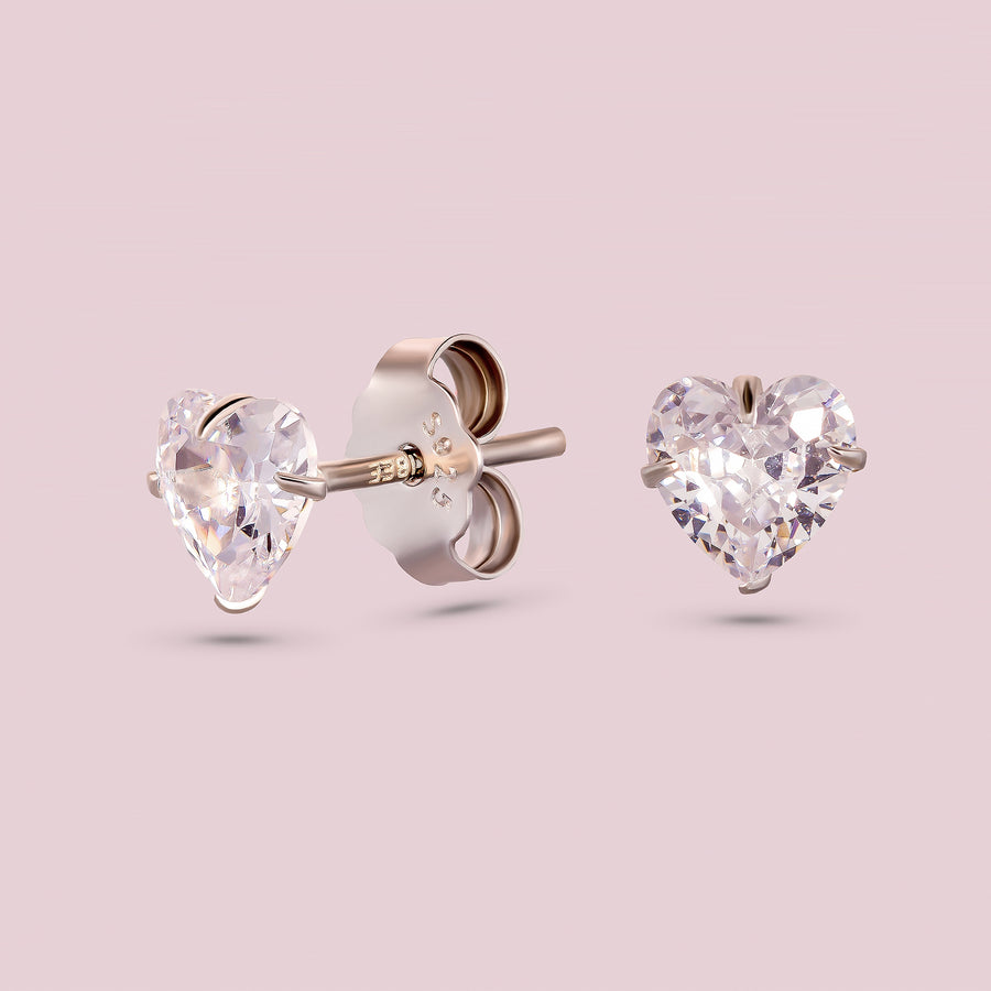 BABY HEART Ear Studs (Silver)